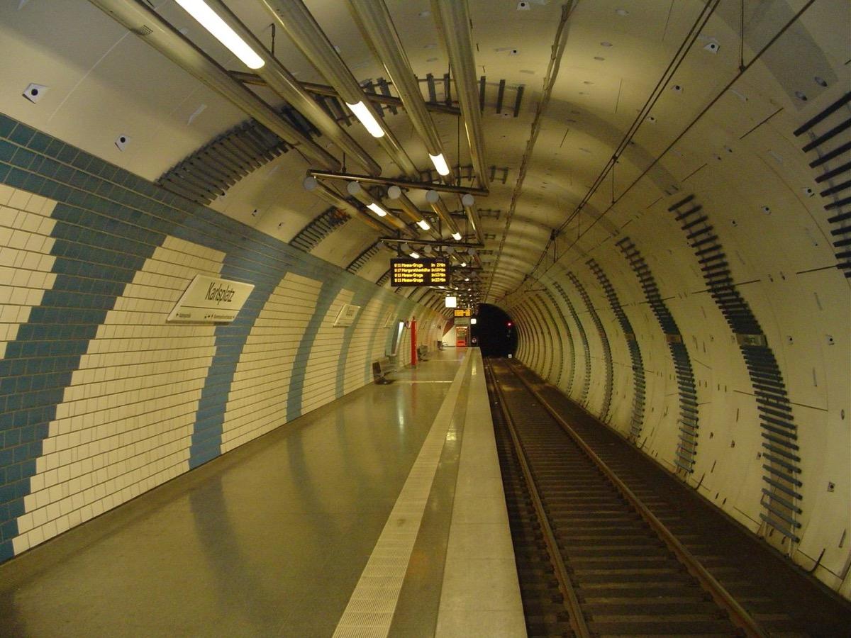 Essen-station-karlsplatz