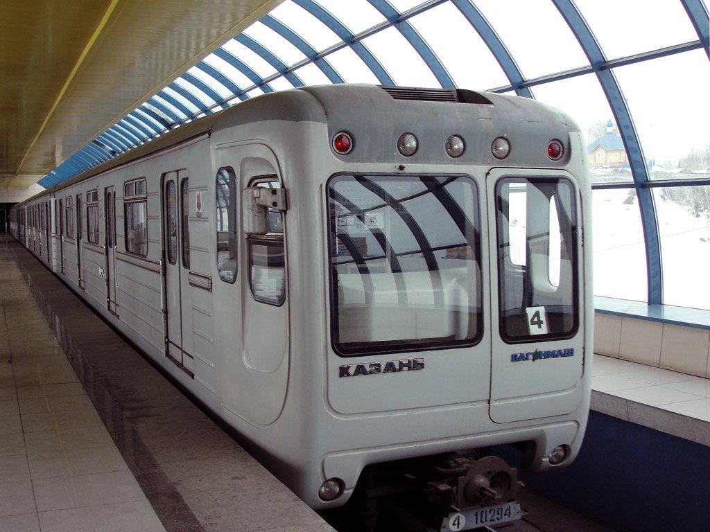 Kazan metro train 81-553.3-10294