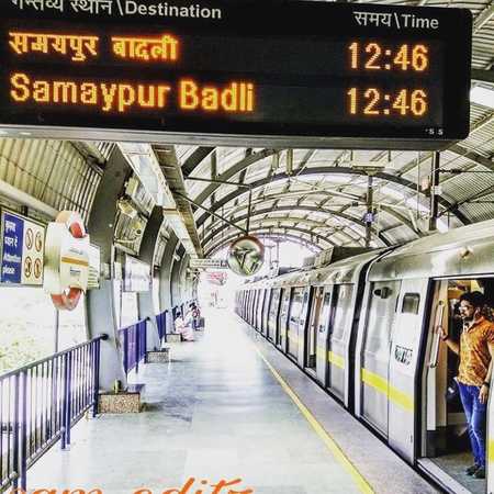 Sikandarpur metro station
